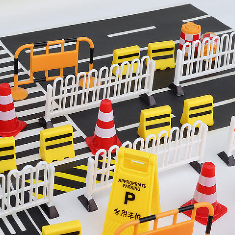 Kids Educational Gadget - Mini-panneaux de signalisation routière et ensemble